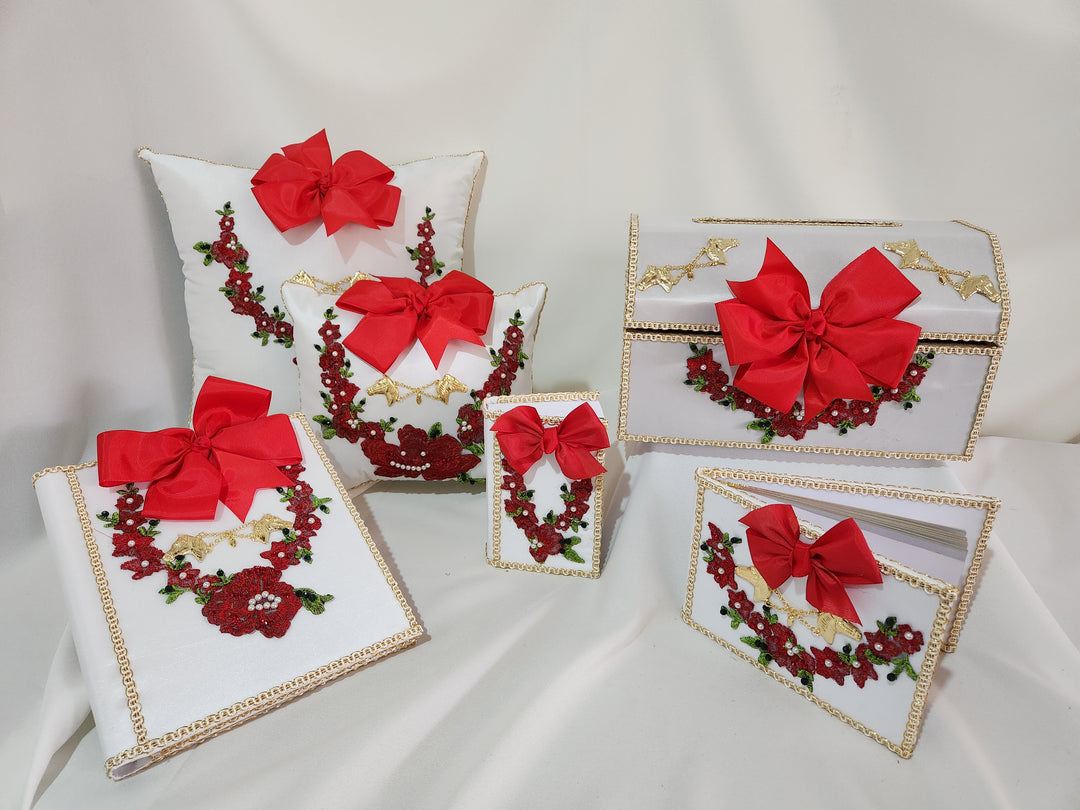 Quince of Your Dreams BT-73 White/Red Accessory Pack
