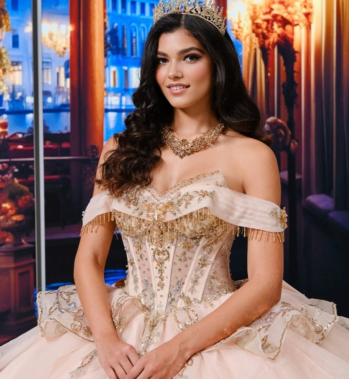 Princesa by Ariana Vara PR30193