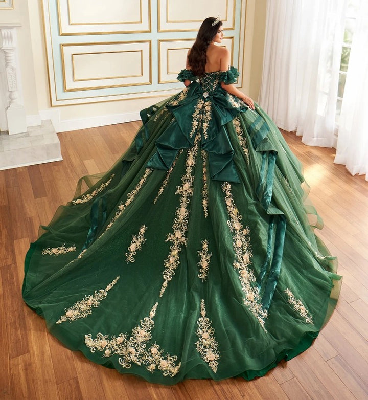 Princesa by Ariana Vara PR30197