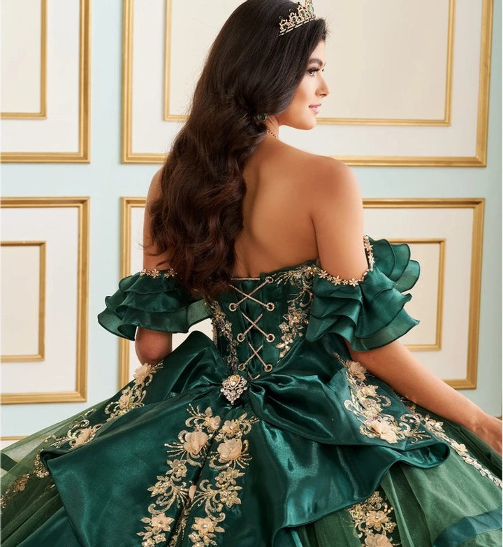 Princesa by Ariana Vara PR30197