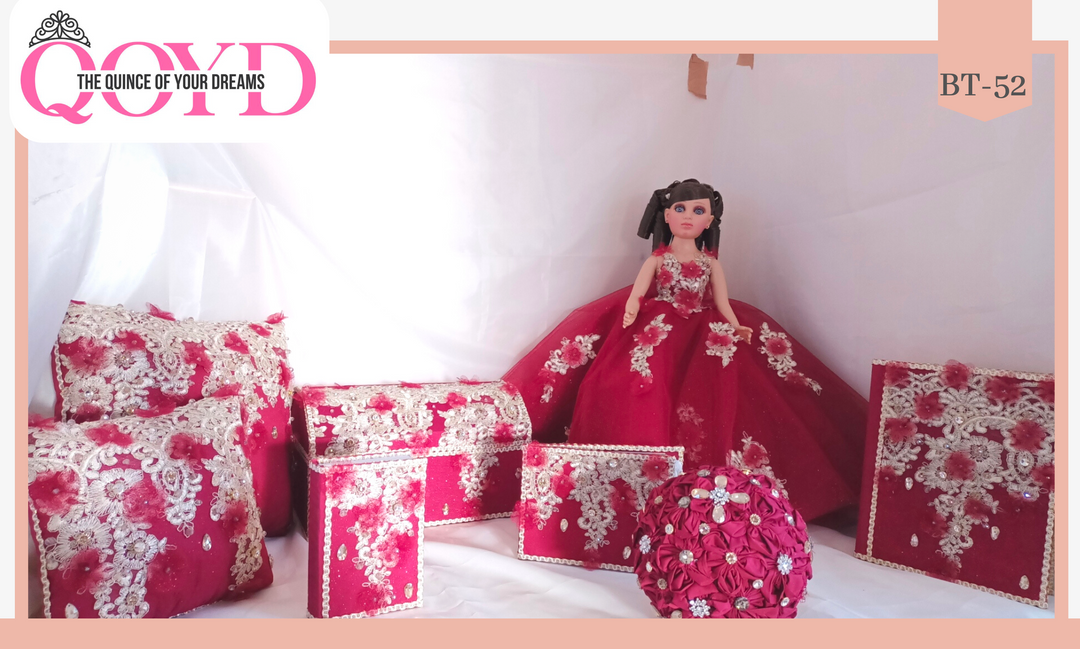 Quince of Your Dreams BT-52 Doll Accessory Set