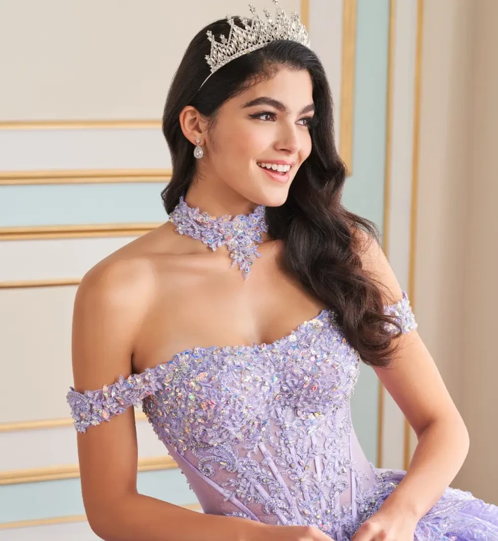 Princesa by Ariana Vara PR30181