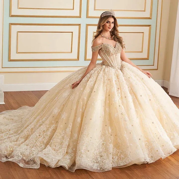 Princesa by Ariana Vara PR30177