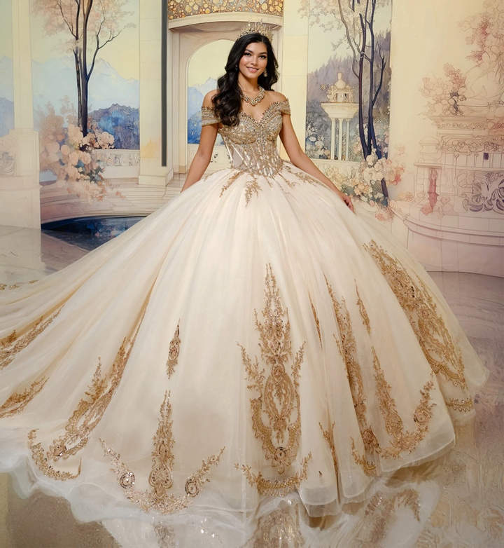 Princesa by Ariana Vara PR30211