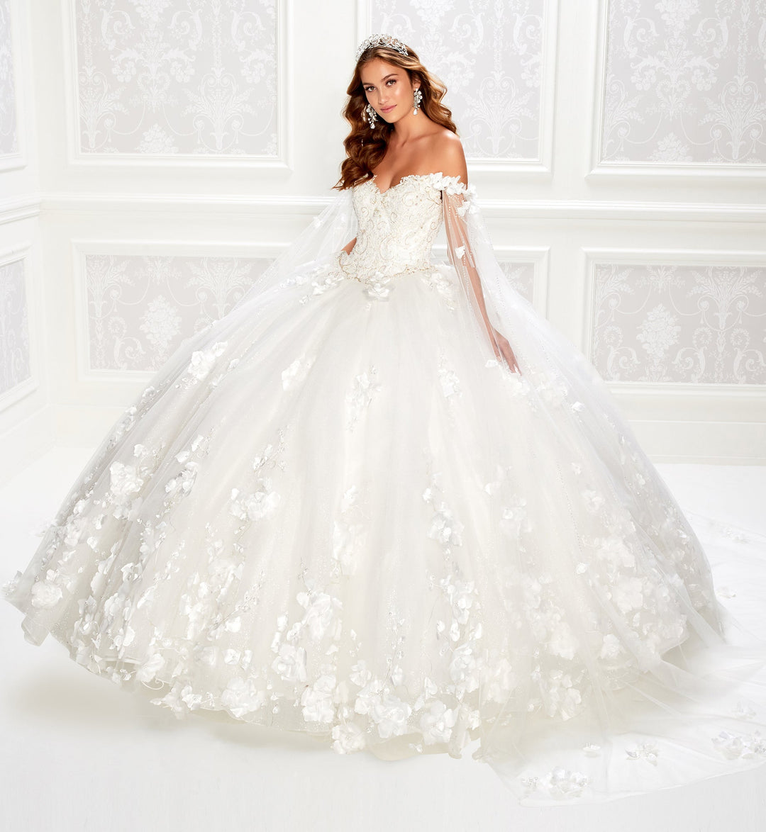 Ariana Vara Princesa PR22021 quinceañera dress in Statesboro boutique