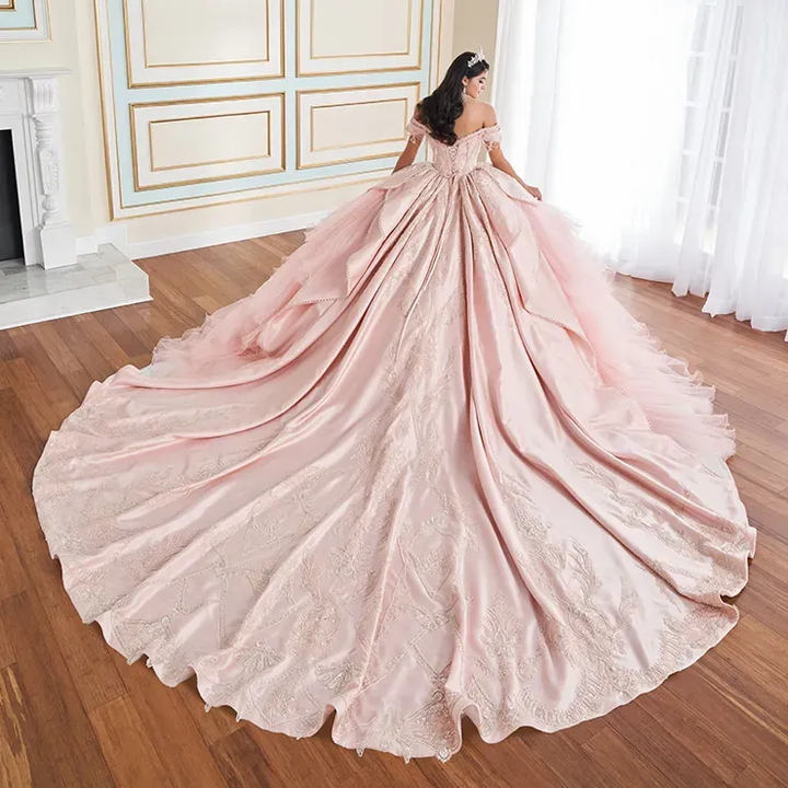 Princesa by Ariana Vara PR70102