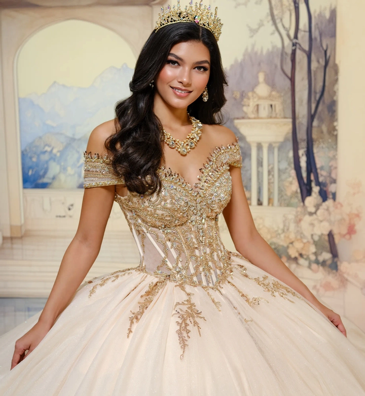 Princesa by Ariana Vara PR30211