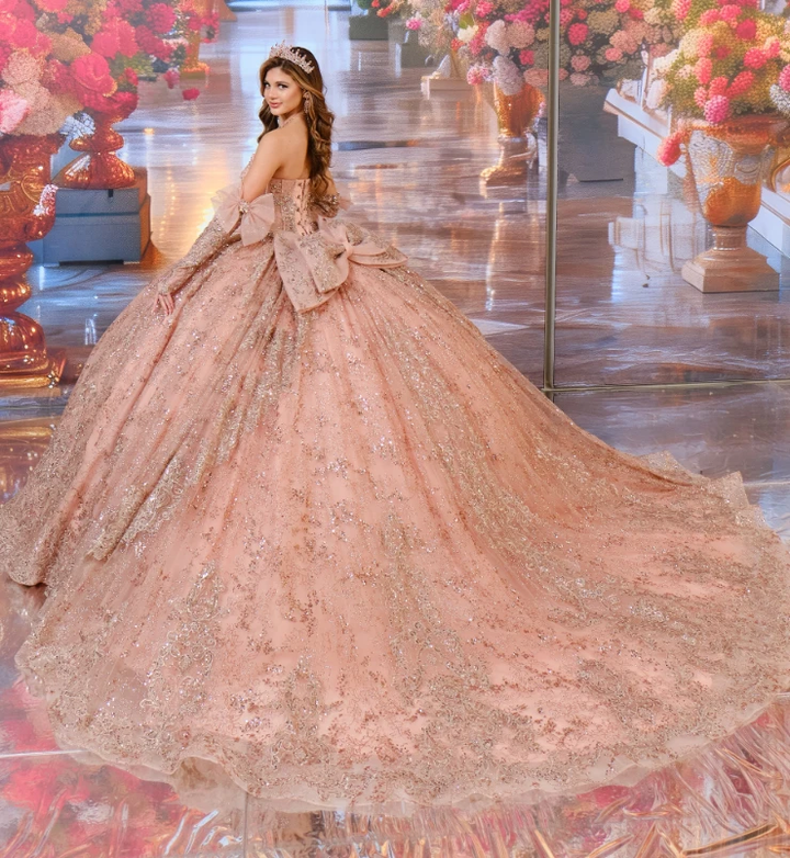 Princesa by Ariana Vara PR70104