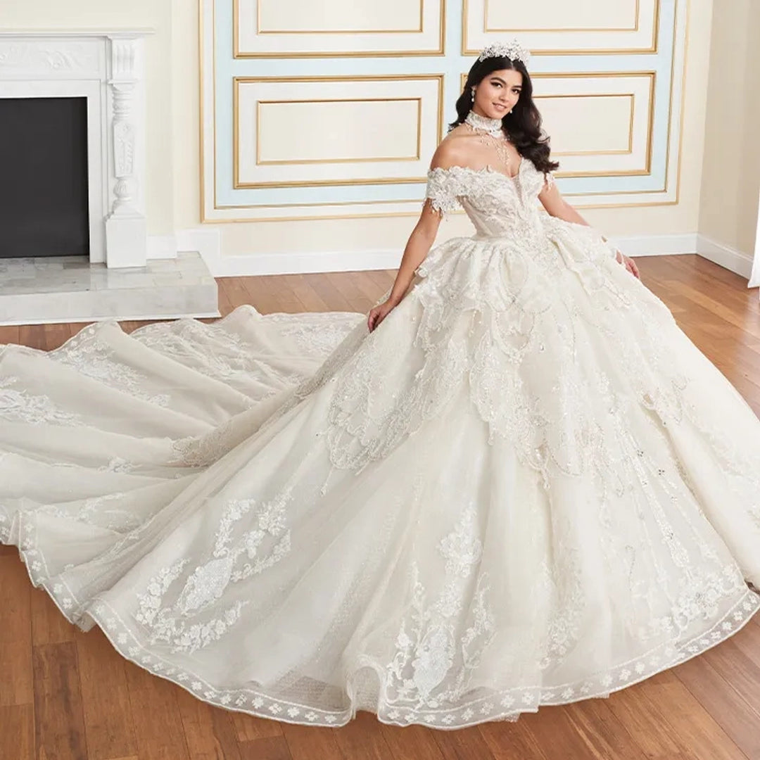 Princesa by Ariana Vara PR70101