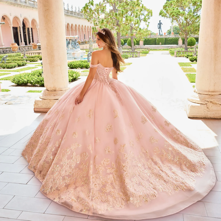 Princesa by Ariana Vara PR30154