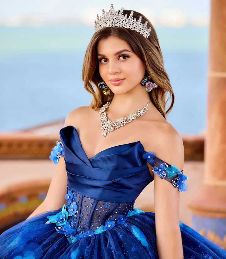 Princesa by Ariana Vara PR30159