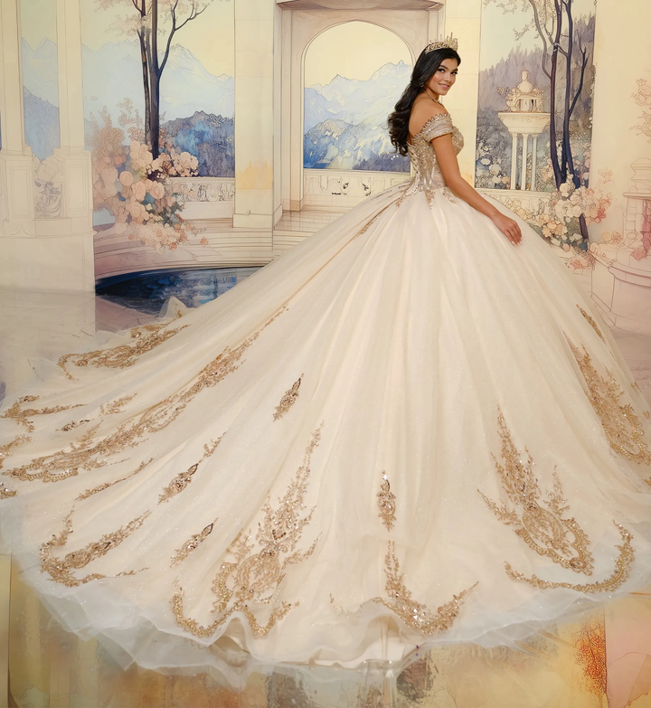 Princesa by Ariana Vara PR30211